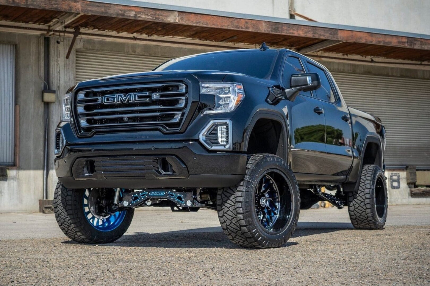 McGaughy's 7-9 Inch Premium Lift Kit 2019-2026 Silverado/Sierra 1500 2WD - 50792