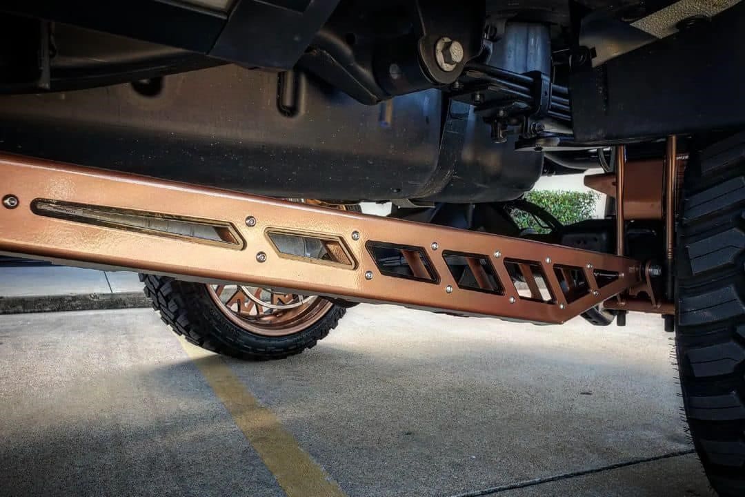 McGaughy's Traction Bar Kit 2020-2026 Silverado/Sierra 3500 Long Bed Raw Finish - 52421