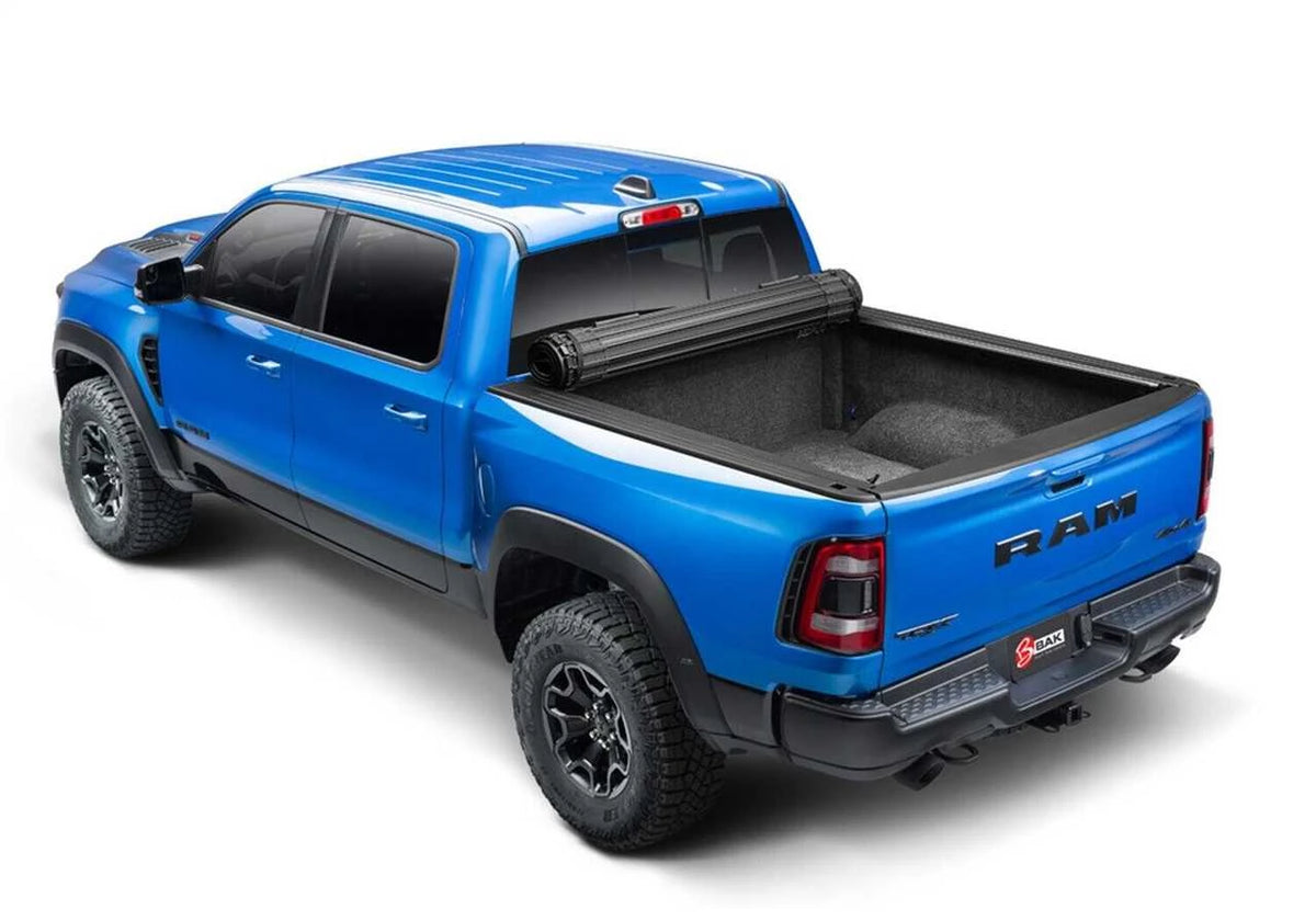 BAK Revolver X4s Hard Rolling Tonneau Cover | Fits RAM 1500 DS/2500 6'4" bed w/out RAMBOX