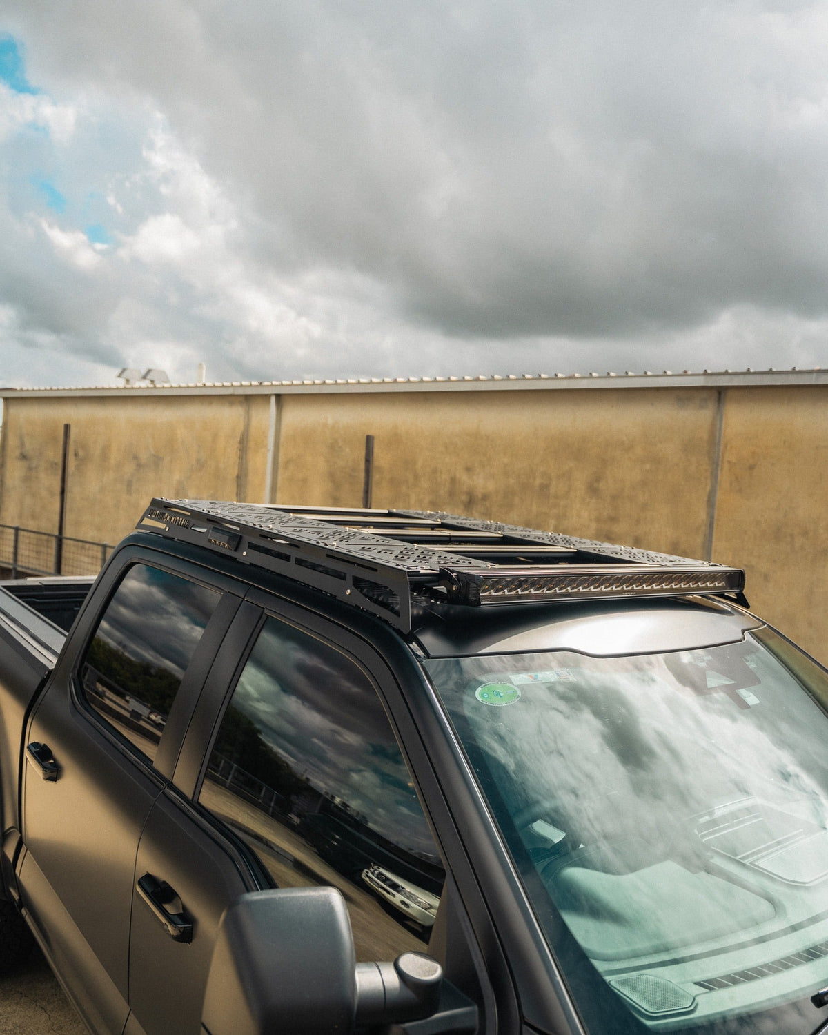 Adventure Rails™ MAX Roof Rack, Lightbar Compatible