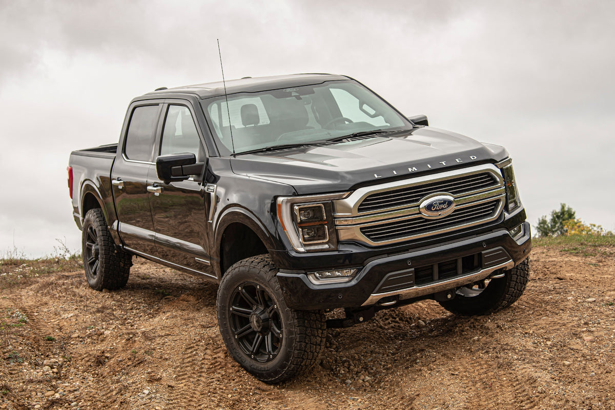 4" Lift Kit with Fox 2.5" Coilover DSC Shocks, Rear Fox 2.0