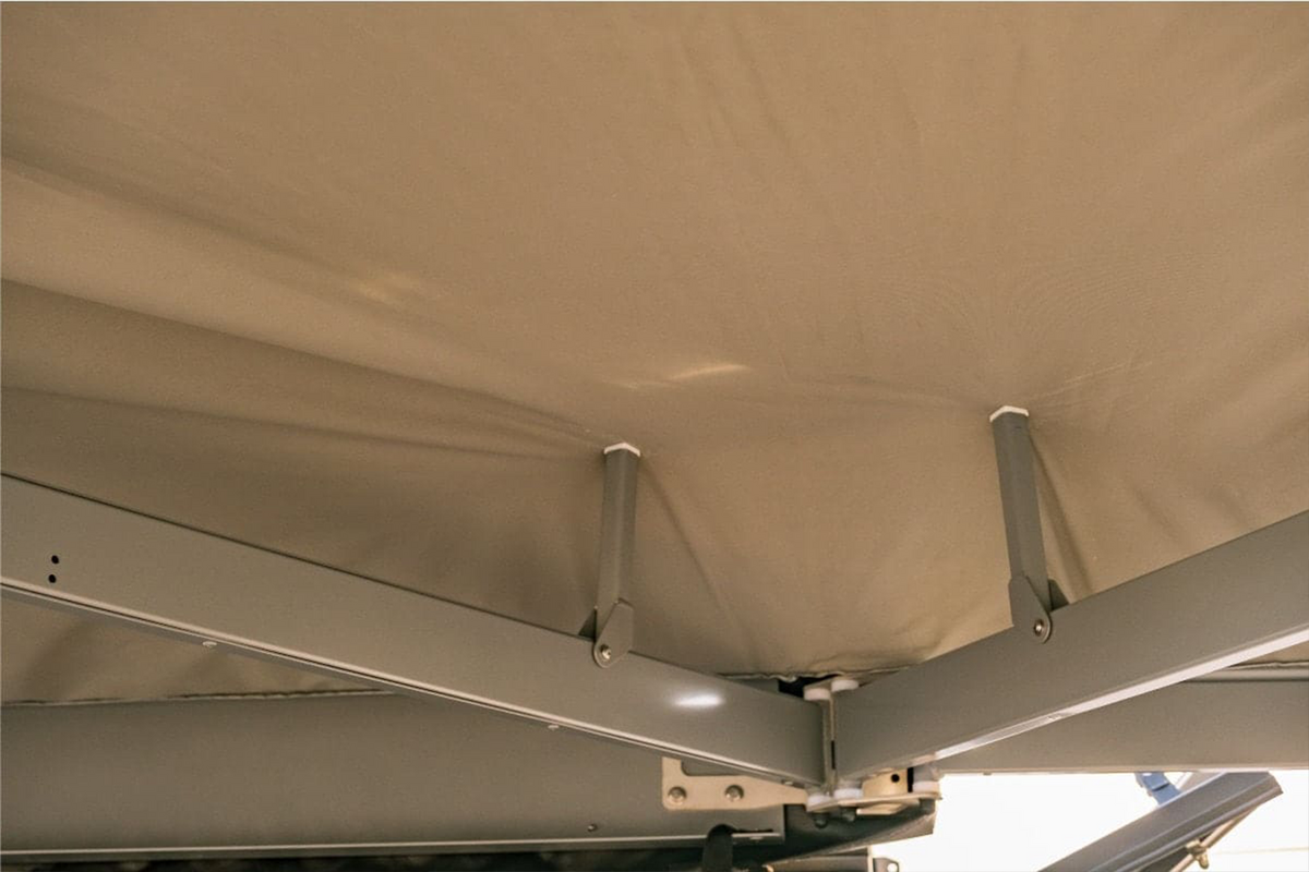 alu-cab 180° Shadow Awning