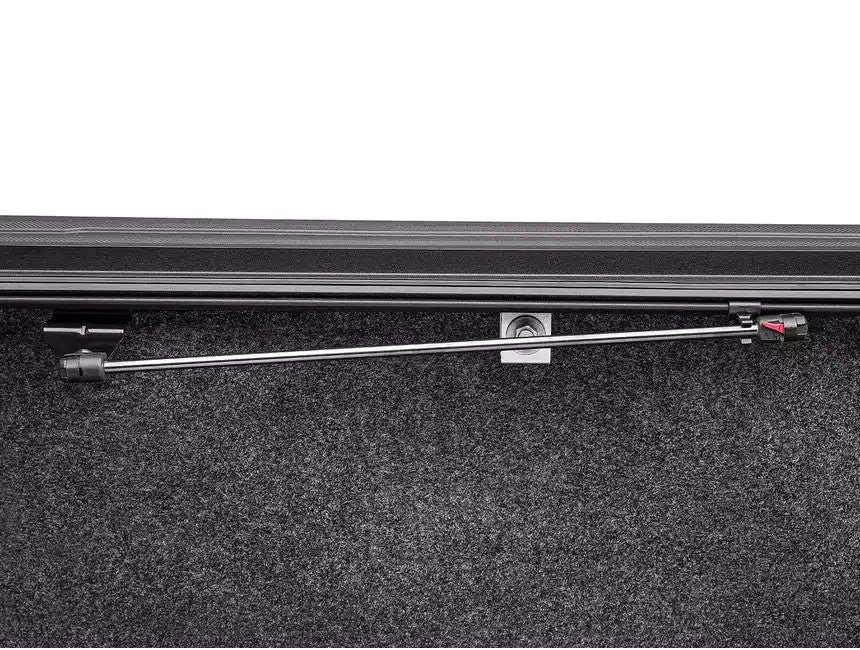 Extang Endure ALX Hard Folding Tonneau Cover | Chevrolet Silverado 1500 5'10 (2022+)