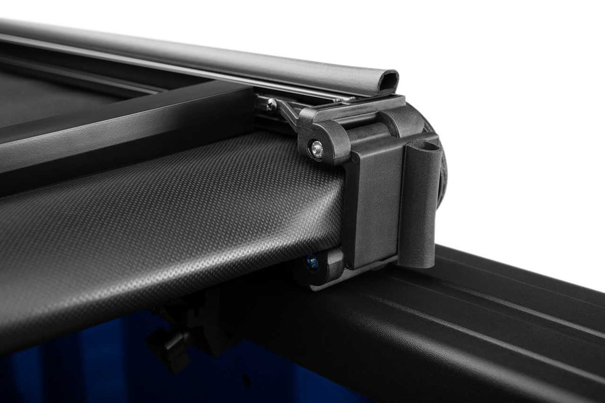 Extang Trifecta E-Series Soft Folding Tonneau Cover | RAM 1500/2500 6'4' Bed w/out rambox (2019+)