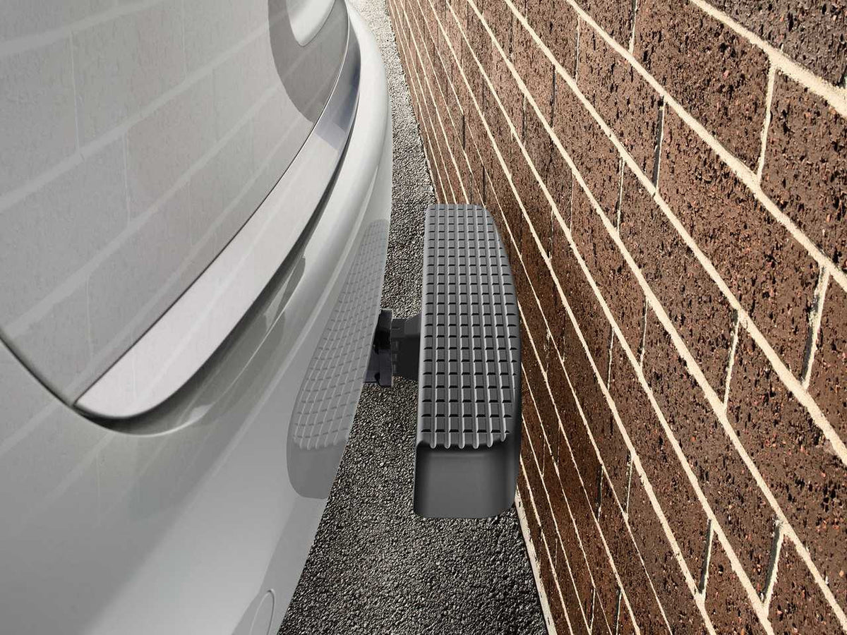 WeatherTech BumpStep XL | 2" Hitch Mounted and Bumper Protection