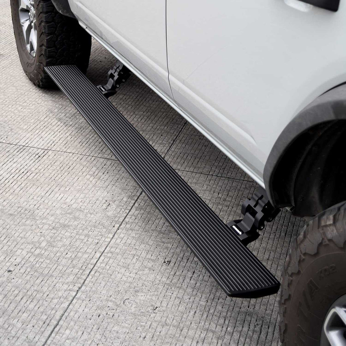 Go Rhino E1 Electric Running Board | Fits Ford F-150 (2024 +) | Textured Black