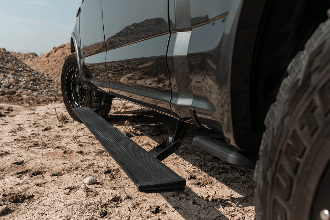 AMP Research PowerStep Xtreme Running Boards | Chevrolet Silverado 1500 / 2500 (2022+)