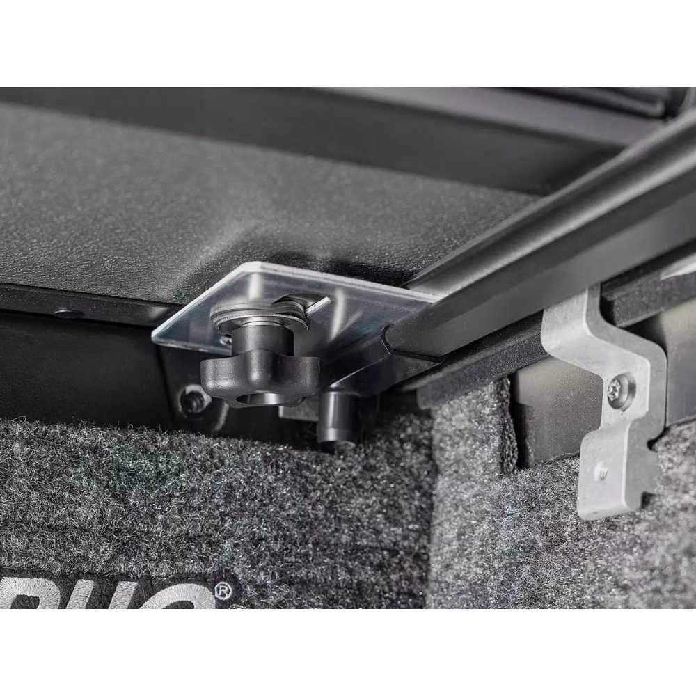 BAK BAKFlip MX4 Hard Folding Tonneau Cover | RAM 2500/3500 (6'4) - w/out RAMBOX