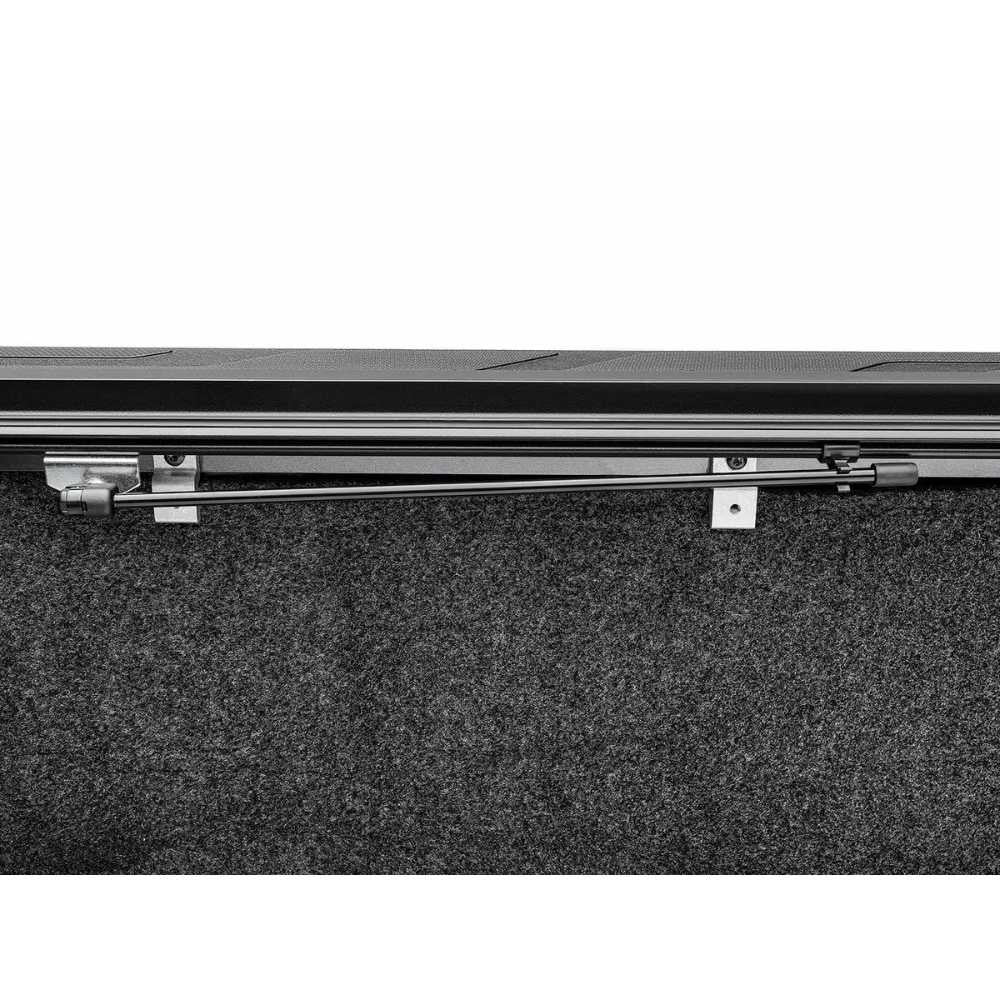 BAK BAKFlip MX4 Hard Folding Tonneau Cover | RAM 2500/3500 (6'4) - w/out RAMBOX