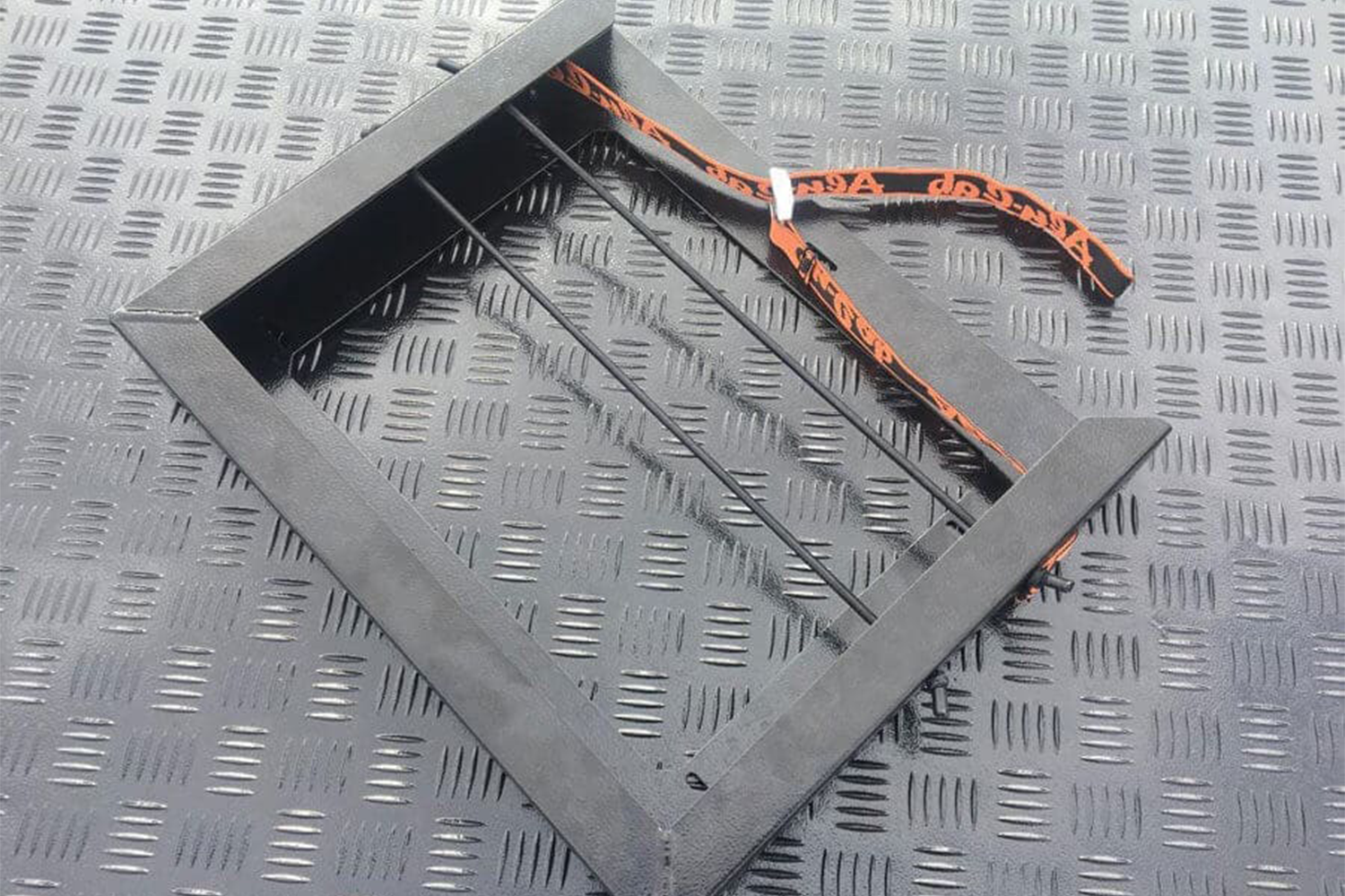 alu-cab Braai / Barbeque Grid Holder