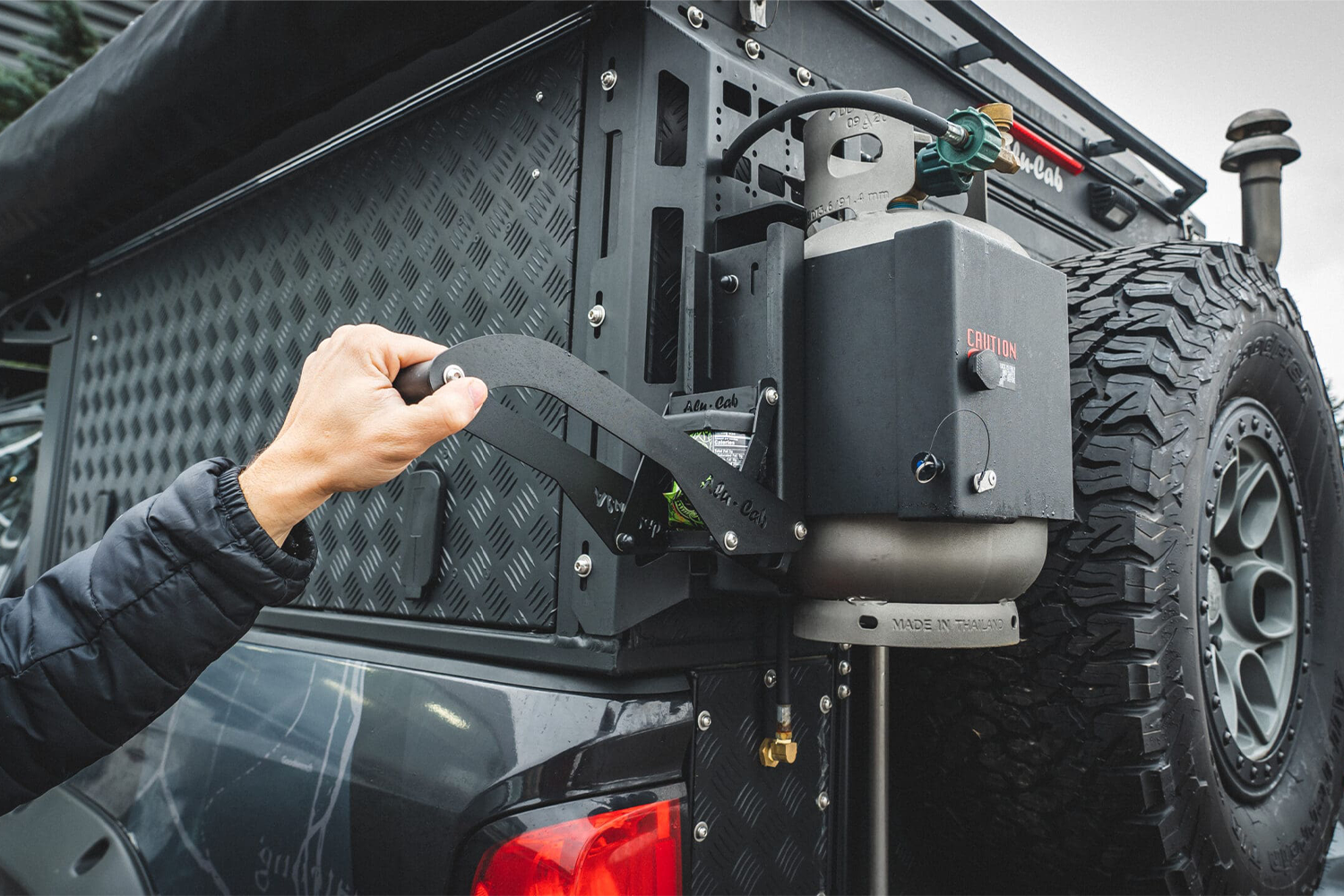 alu-cab Can Crusher