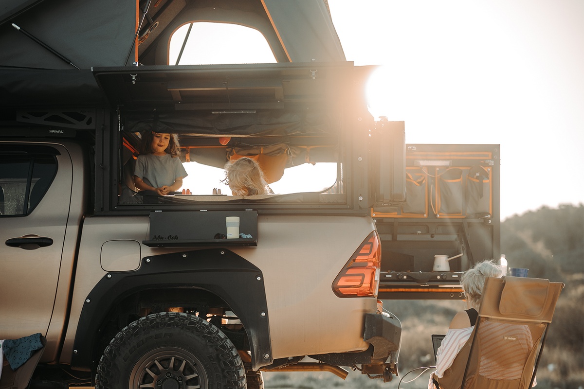 alu-cab Canopy Camper Basic