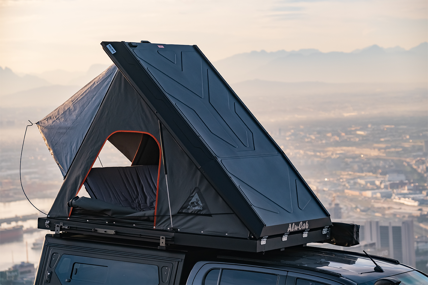 alu-cab Gen 3-R Expedition Rooftop Tent
