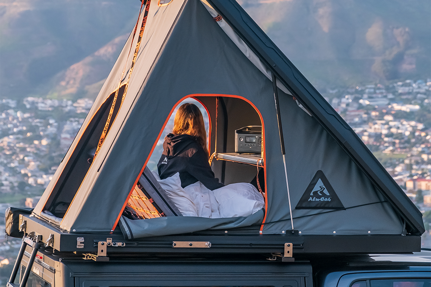 alu-cab Gen 3-R Expedition Rooftop Tent