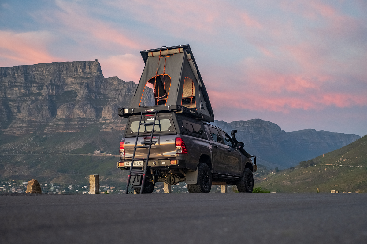 Hilux Canopy & Roof Top Tent 