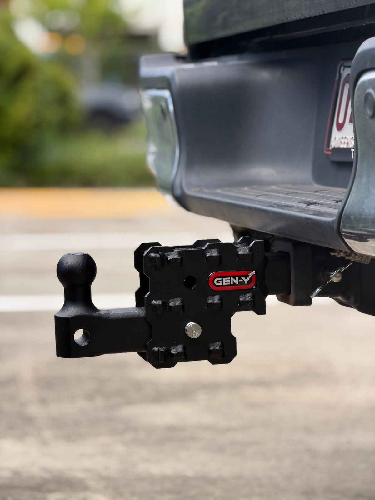 GEN-Y HITCH Phantom Drop Hitch 3500kg 2" Receiver