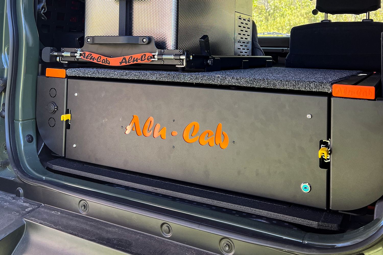 alu-cab Jimny Drawer System