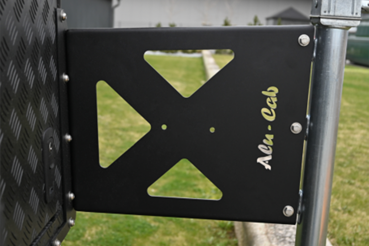 alu-cab Khaya Leg Support Brackets