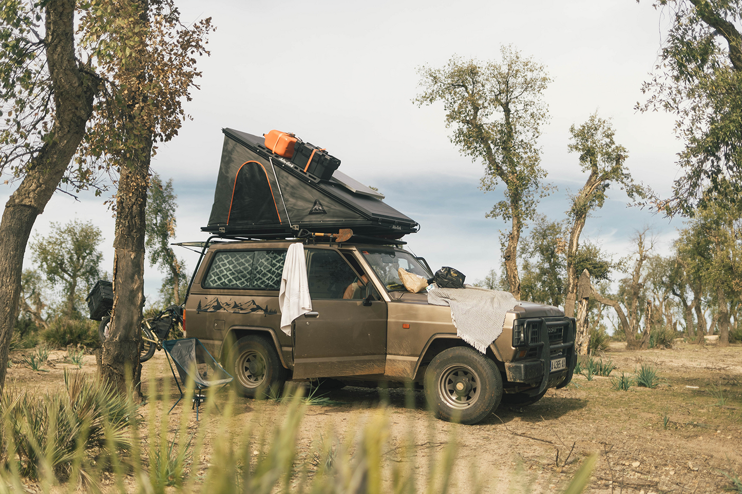 alu-cab LT-50 Lightweight Rooftop Tent