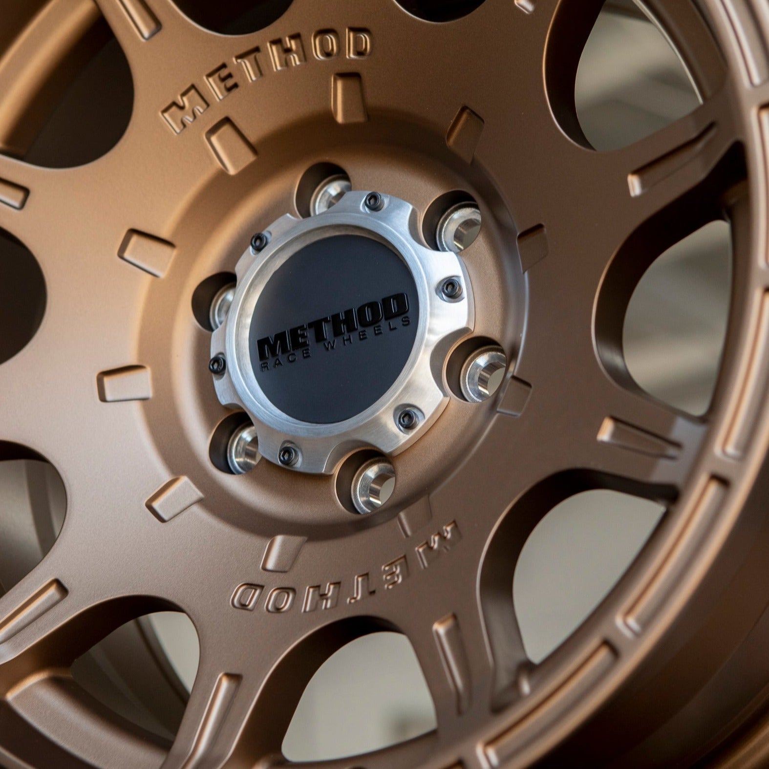 308 | Roost | Bronze