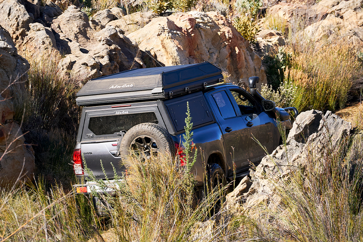alu-cab RT-4S Family Rooftop Tent