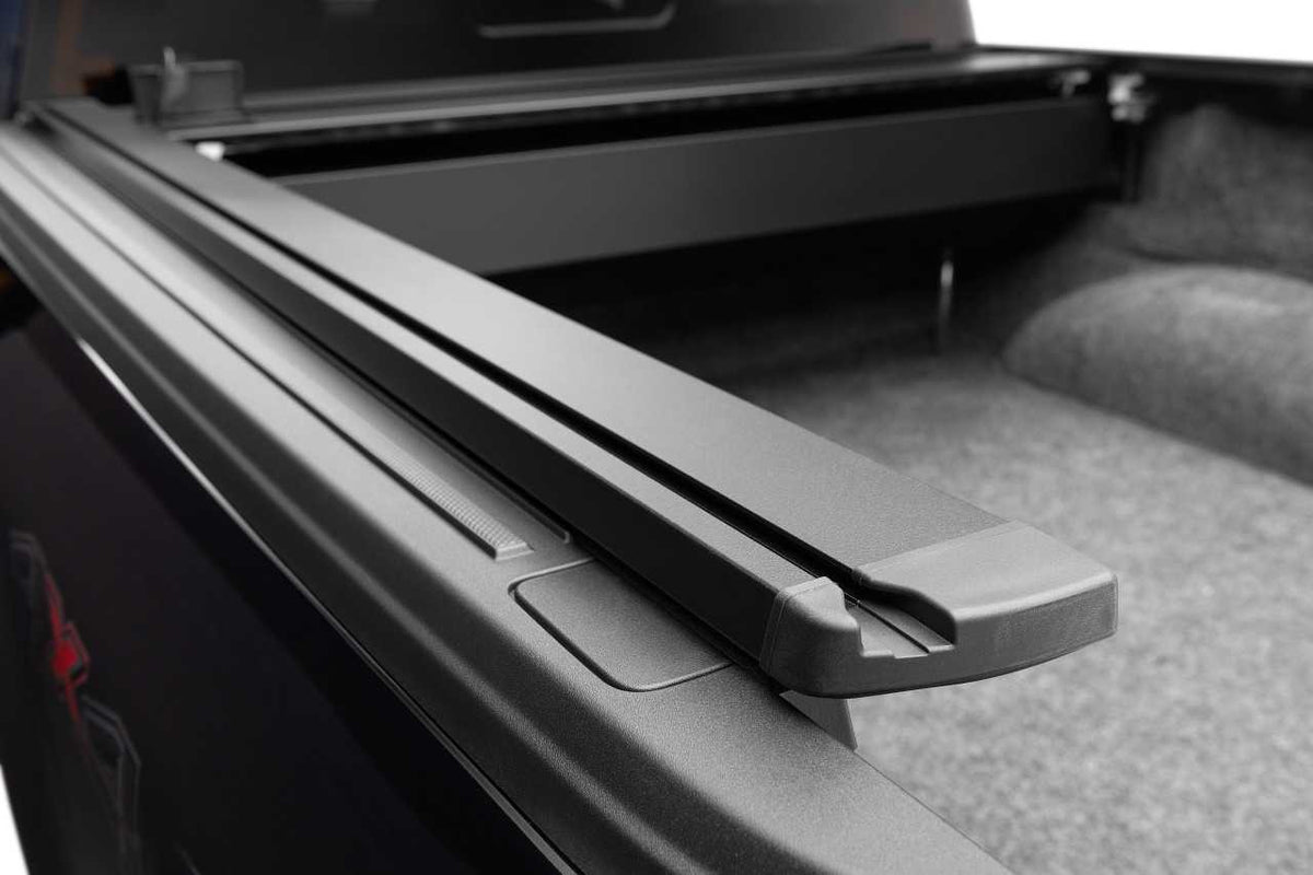 Retrax POWERTRAXPRO XR | Electric Aluminium Retractable Bed Cover | Chevrolet Silverado 1500 5'10 (2023 +)