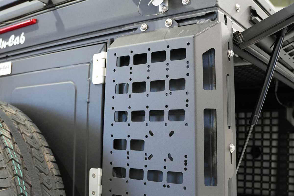 alu-cab Rear Exterior Molle Plate
