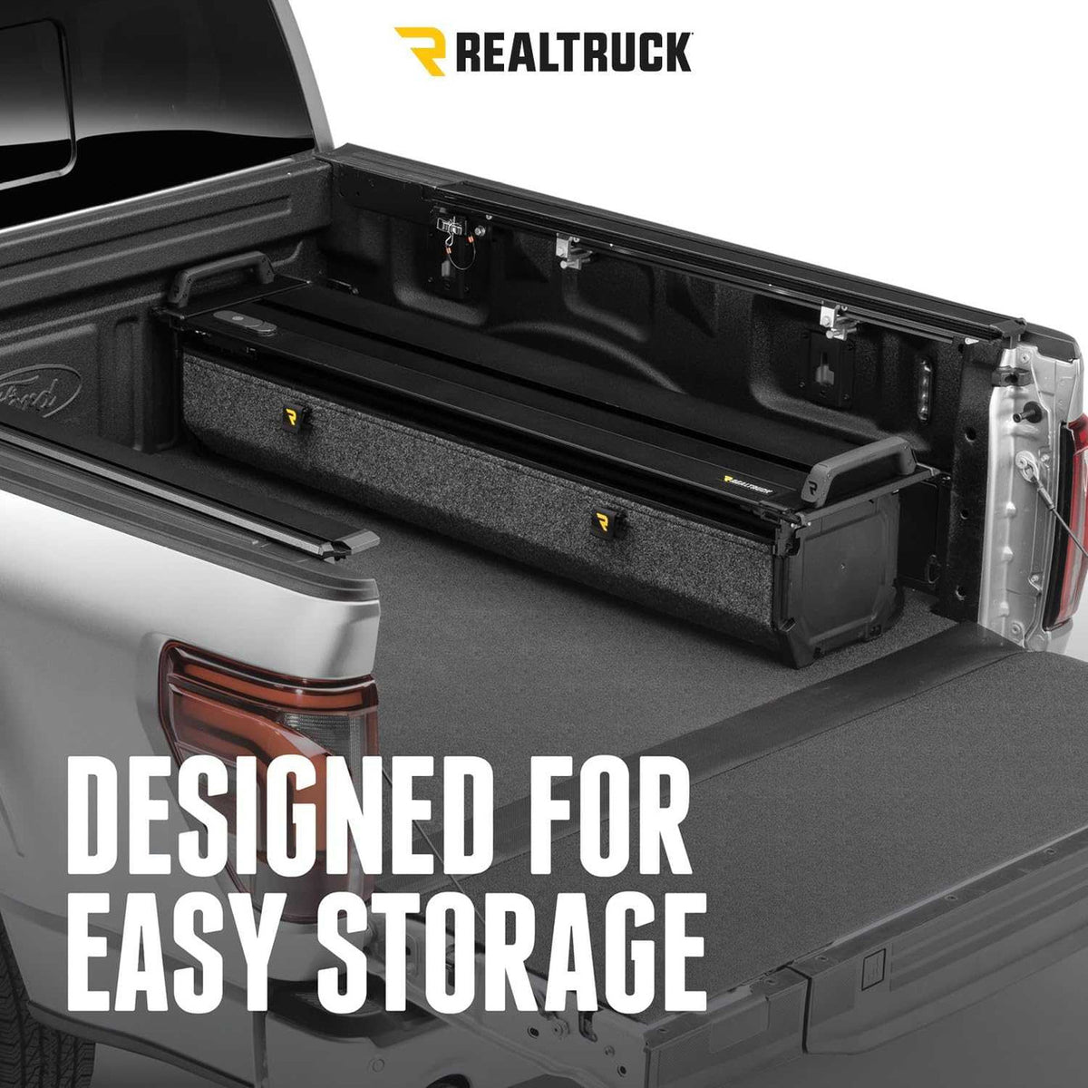 RealTruck RetraxPRO EZ-OFF FRC-4000 Retractable Manual Tonneau Cover w/T-Slot Rails | Chevrolet Silverado 2500 6'10 Bed (2023