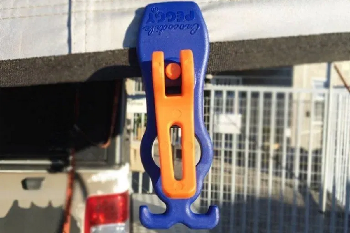 alu-cab Shadow Awning Storm Kit