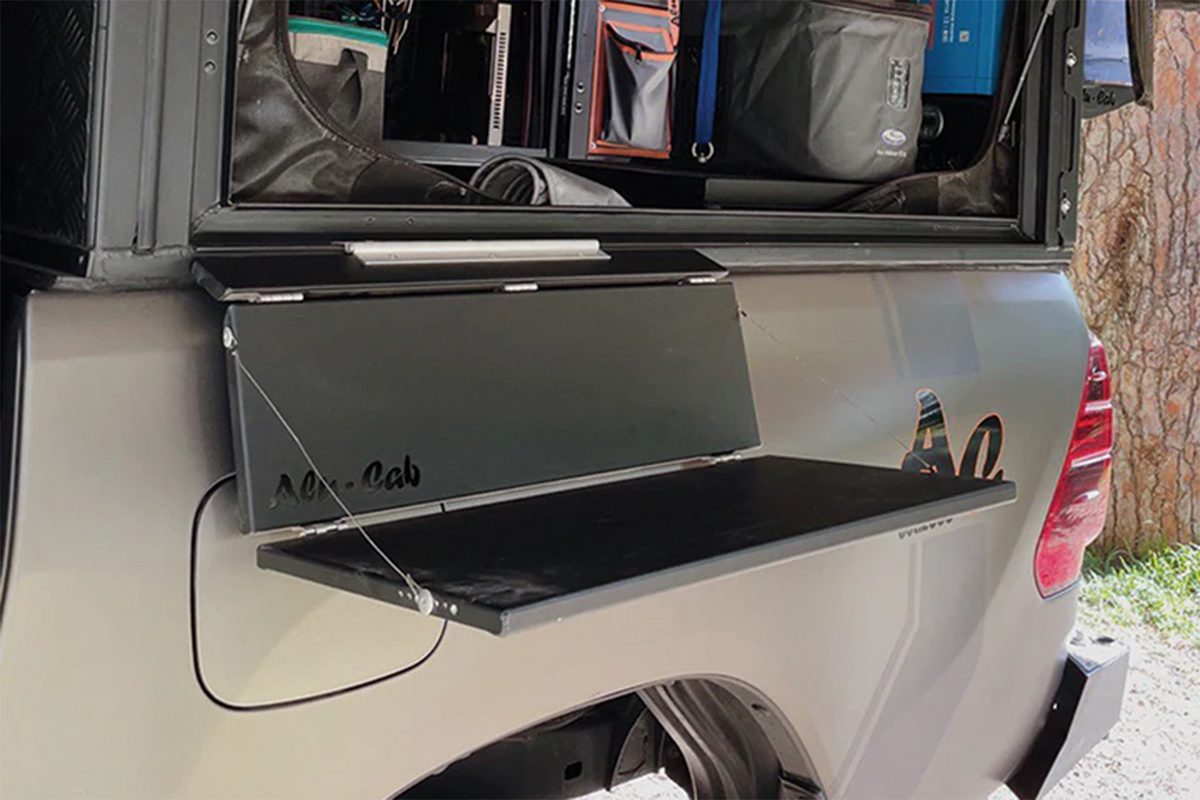 alu-cab Side Slide Prep Table