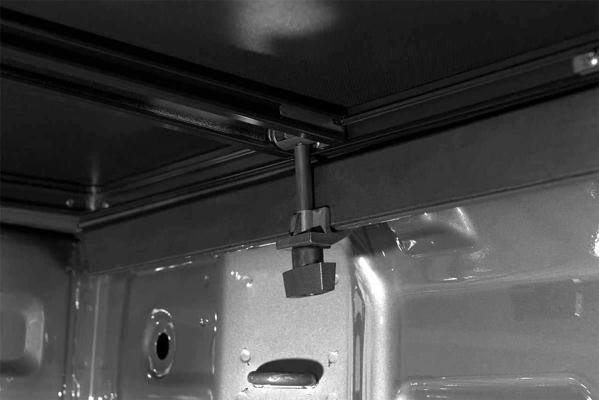 Extang Trifecta E-Series Soft Folding Tonneau Cover | Chevy Silverado 2500 6'10" Bed (2022+)