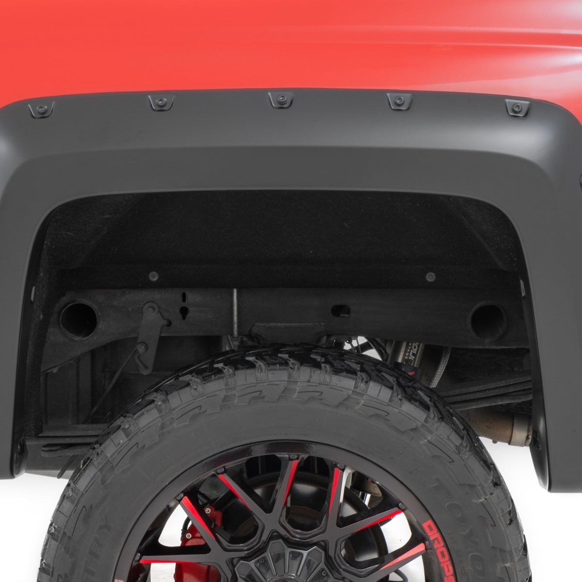 Rough Country 2" Pocket Style Smooth Fender Flares. Front & Rear suits Chevrolet Silverado 2500/3500 (2011-2019)