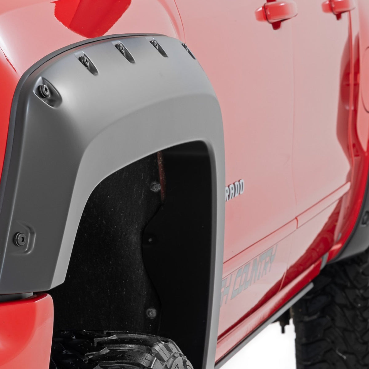 Rough Country 2" Pocket Style Smooth Fender Flares. Front & Rear suits Chevrolet Silverado 2500/3500 (2011-2019)
