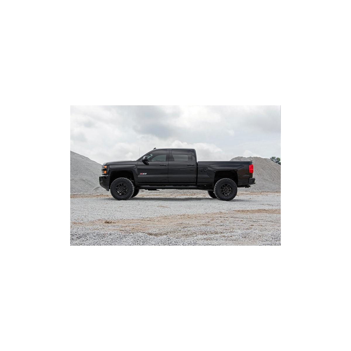 Rough Country 3.5" Lift with Vertex Remote Reservoir Shock suits Chevrolet Silverado 2500 (2011-2019)
