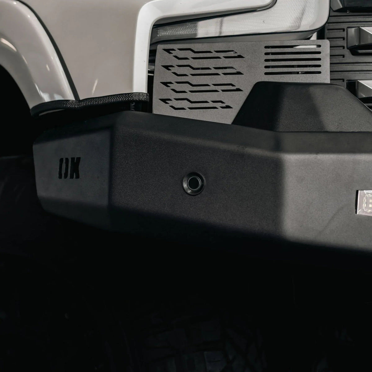 Outback Kitters Pre Runner Bull Bar, Chuck Series, Texture Black suits Chevrolet Silverado 1500 (2019-2026)