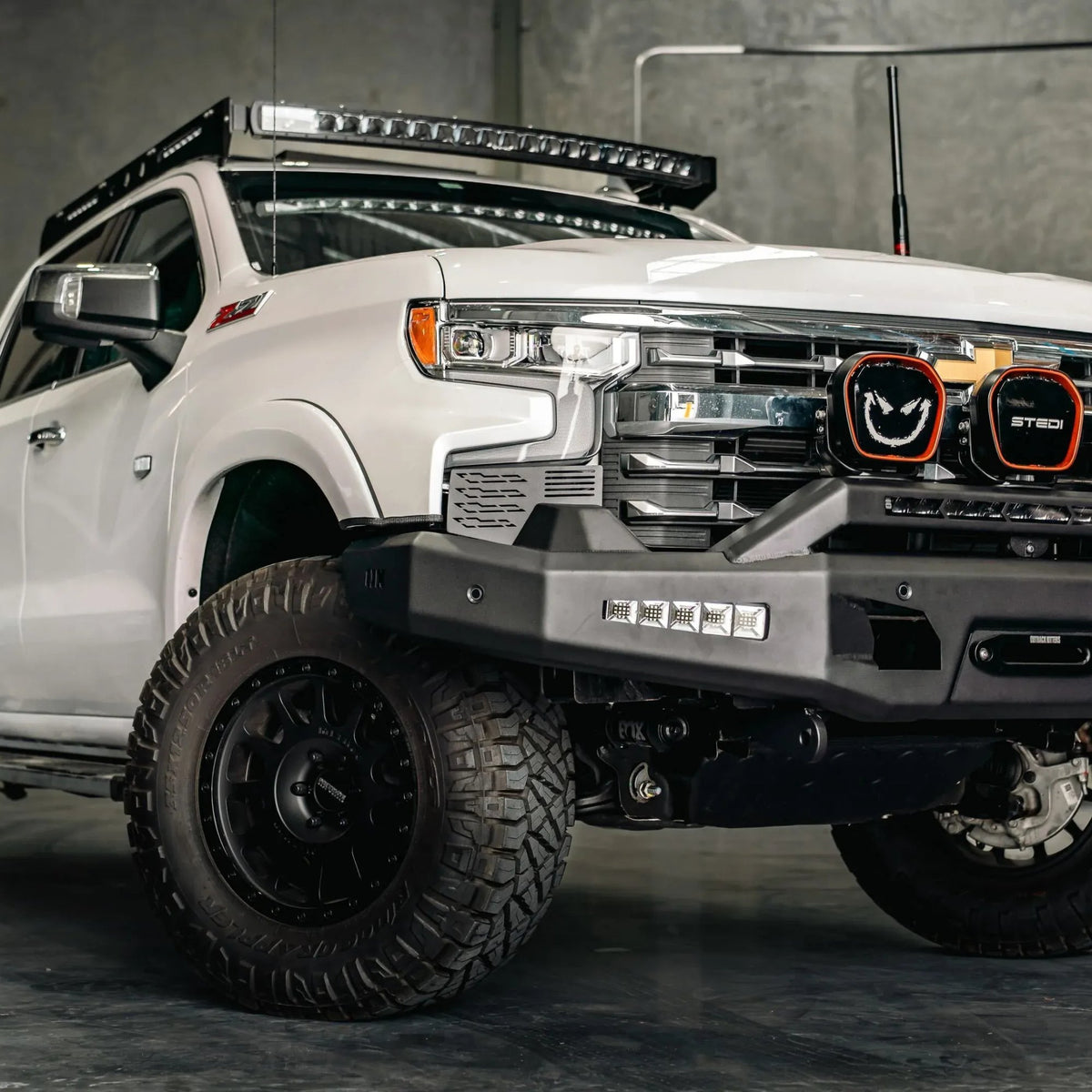Outback Kitters Pre Runner Bull Bar, Chuck Series, Texture Black suits Chevrolet Silverado 1500 (2019-2026)