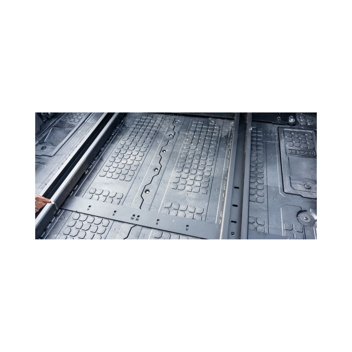 DECKED CargoGlide 2.0 Mounting Brackets