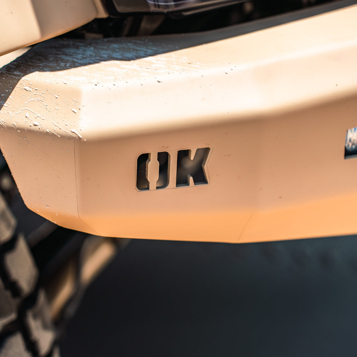 Outback Kitters Pre Runner Bull Bar, Raw suits Ford F-450 Super Duty (1999-2026)