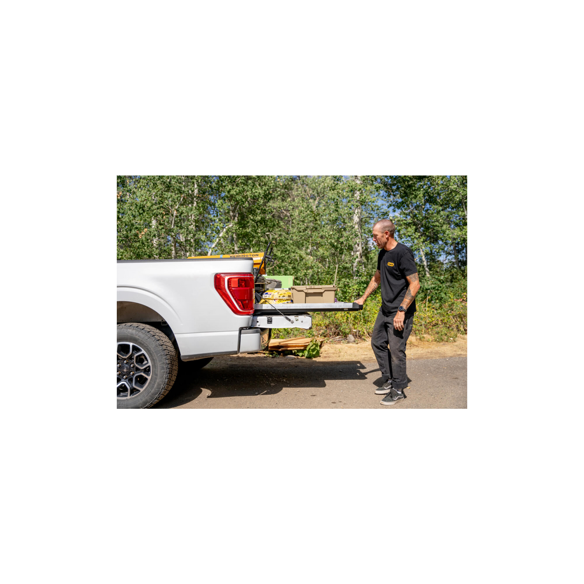 DECKED CargoGlide 1/2 Width for Australian Extra Cab Ute with 6' Tub