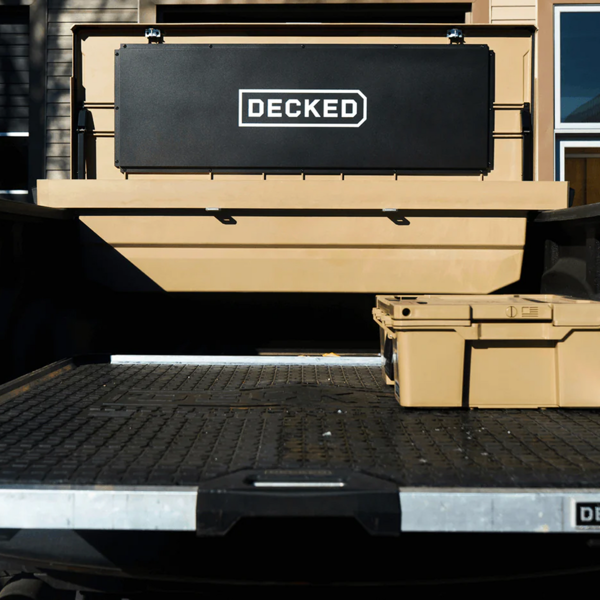 DECKED CargoGlide Full Width Truck Bed Slide for 6'9 American Truck Tub