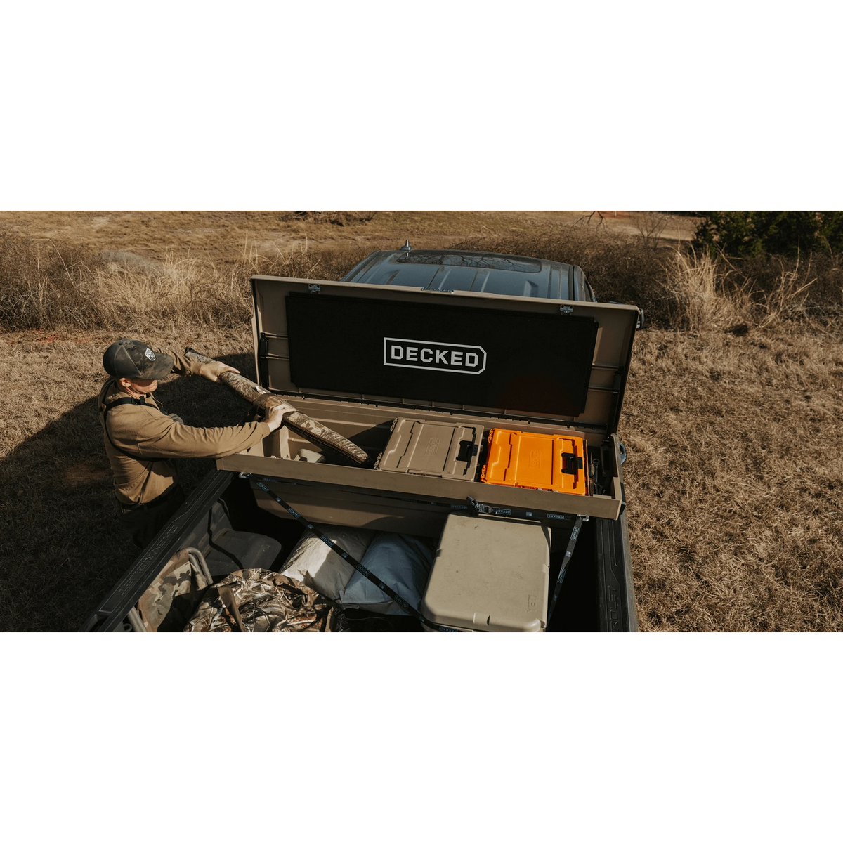 DECKED Tool Box, Tan