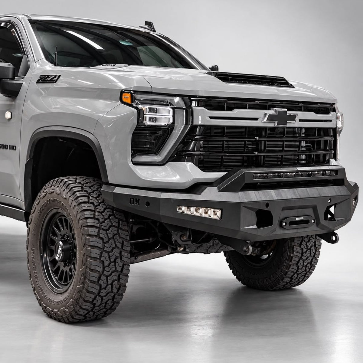Outback Kitters Pre Runner Bull Bar, Chuck Series, Texture Black suits Chevrolet Silverado 2500 (2020-2026), 3500 (2020-2025)