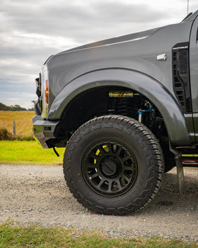 FORD Build 04 — Photo 10