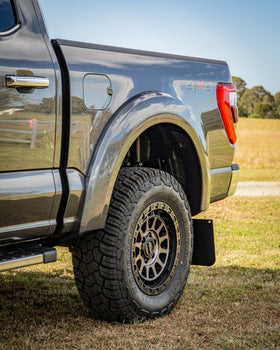 FORD Build 07 — Photo 7